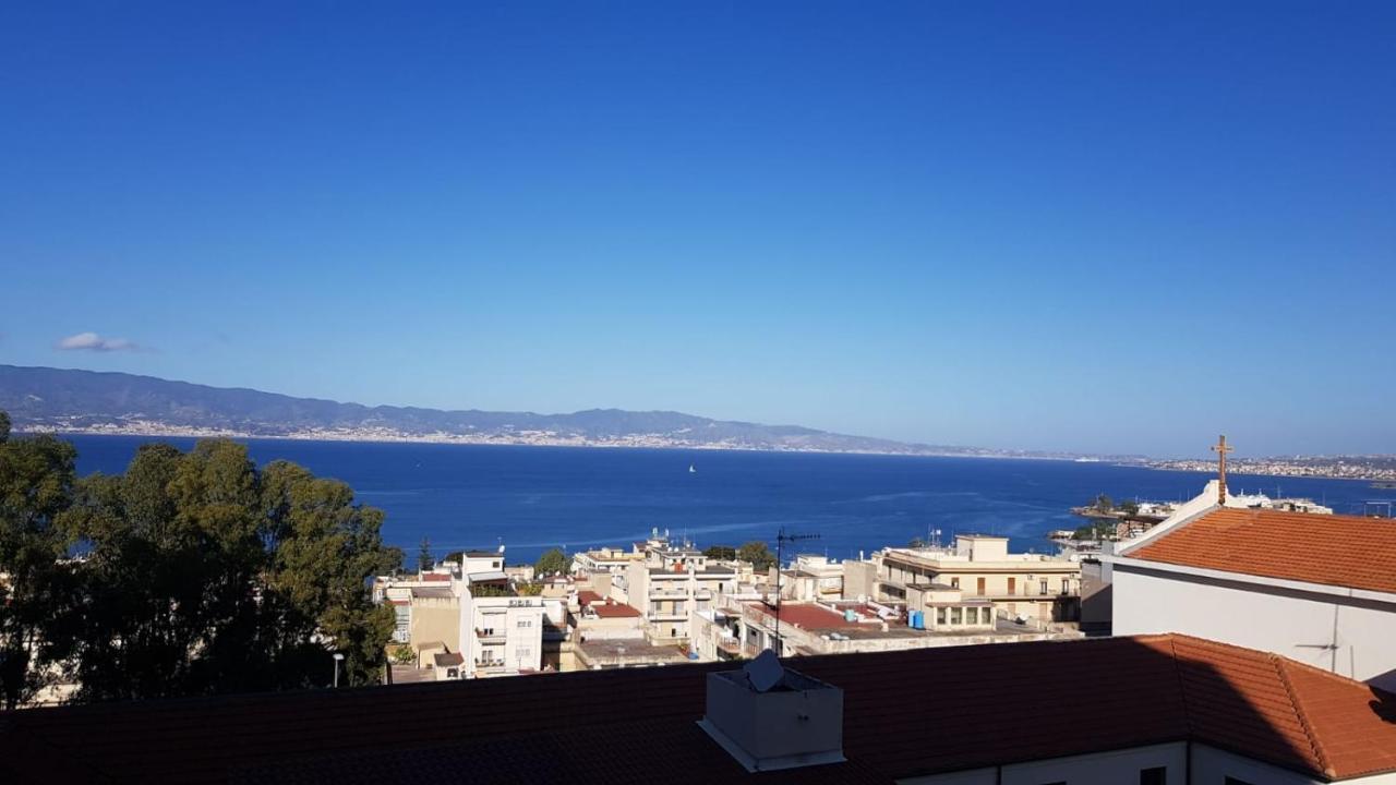 Vista Mare Rooms Reggio di Calabria Buitenkant foto