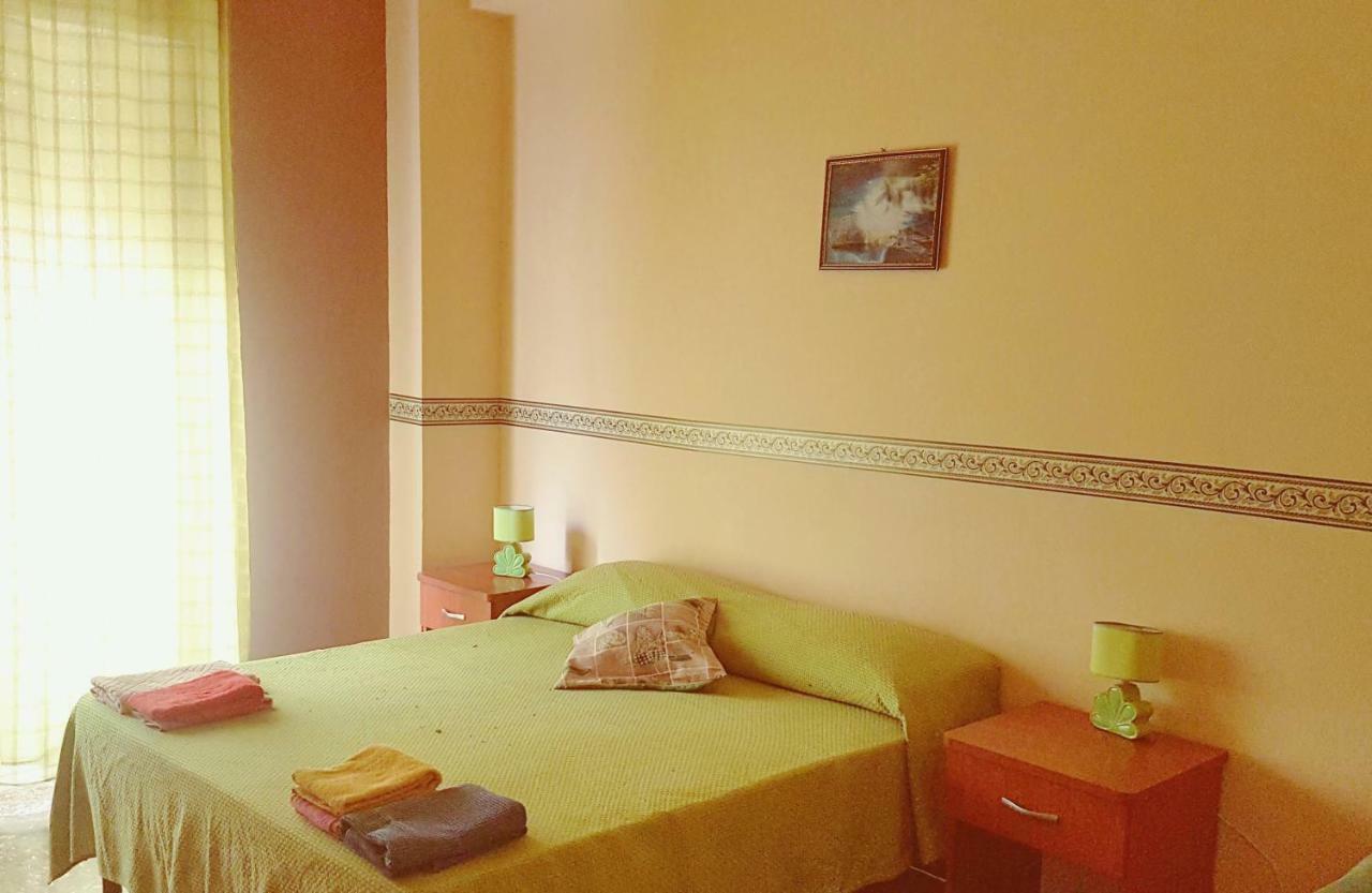 Vista Mare Rooms Reggio di Calabria Buitenkant foto